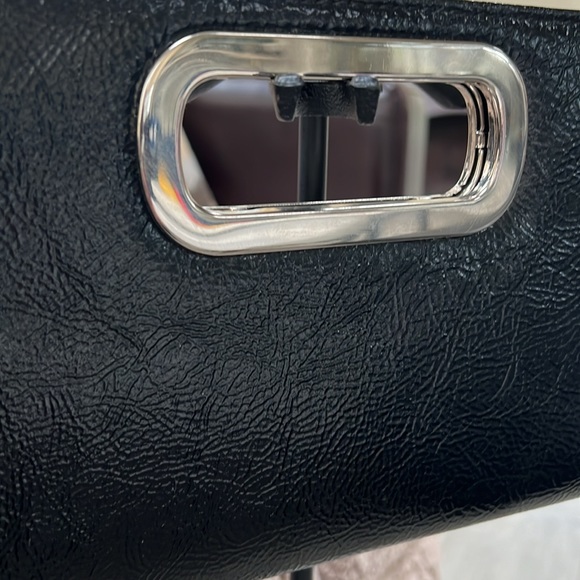 Classy BKACK CLUTCH with SILVER Handle - Picture 2 of 14